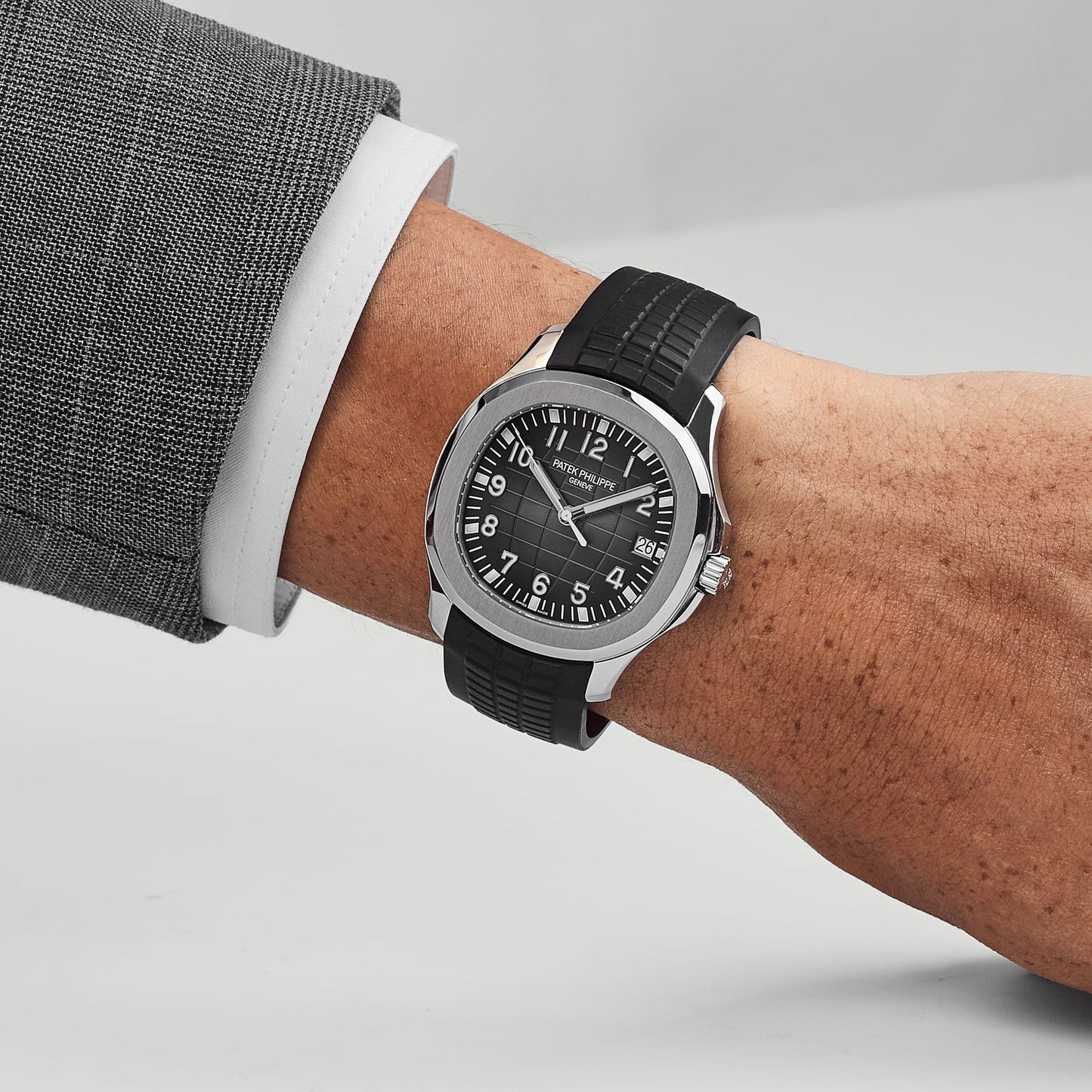 Patek Philippe Aquanaut 3285 V3 – AAA+ 5167/1A-001 Stainless Steel Black Dial (2023)