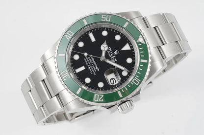 Rolex Submariner Date 126610LV 'Starbucks MK1' Acciaio Inossidabile Quadrante Nero (2023)